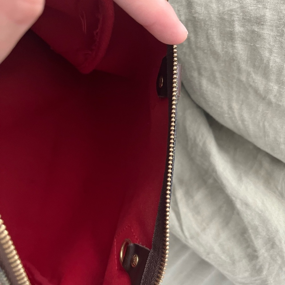 Louis Vuitton Damier Speedy 30 - Picture 9 of 11